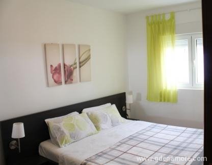 Budva 2-Bedroom Apartment Nataly 18, , private accommodation in city Budva, Montenegro - Dvosoban N18 (17)